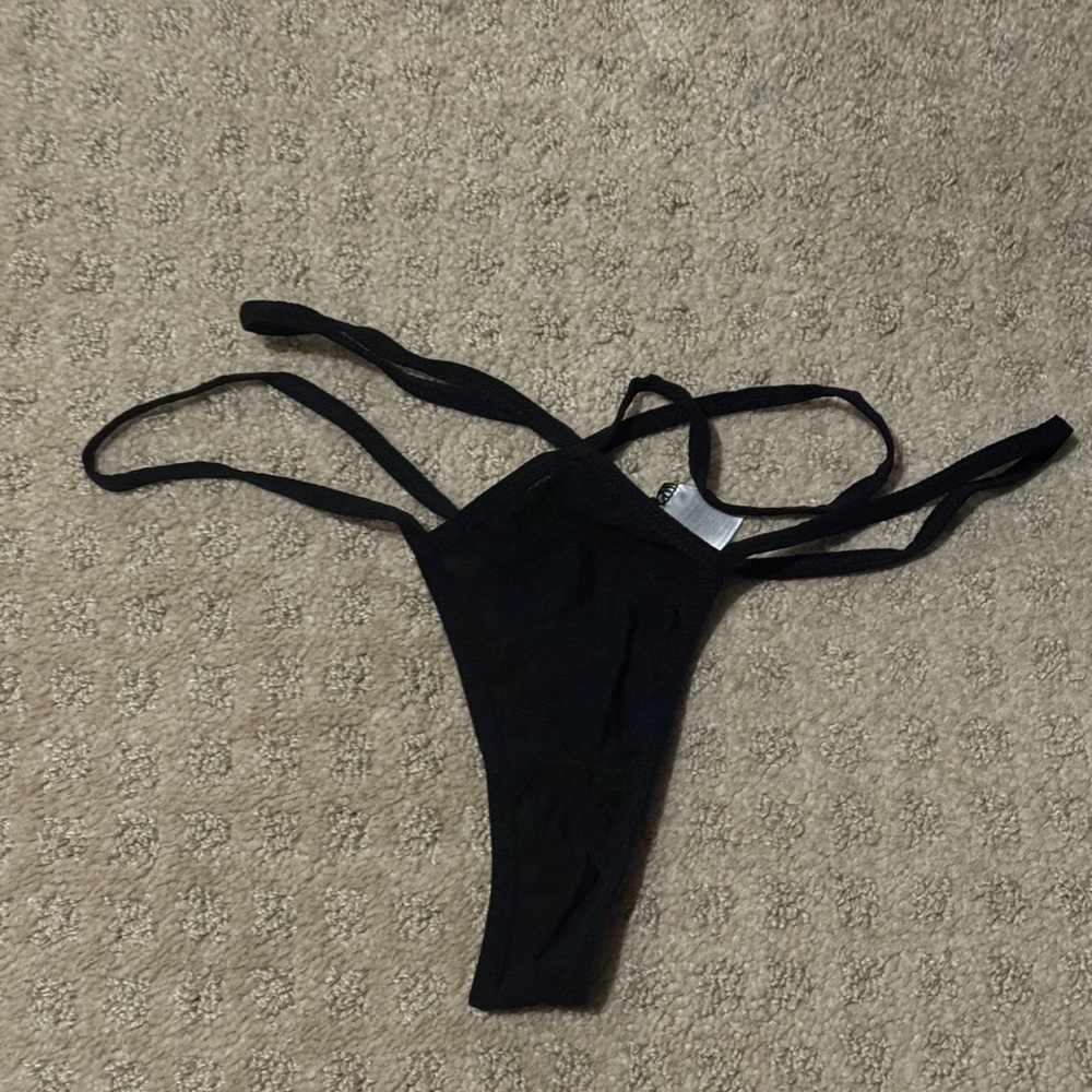 Boutine LA Black Strappy Thong Panty New